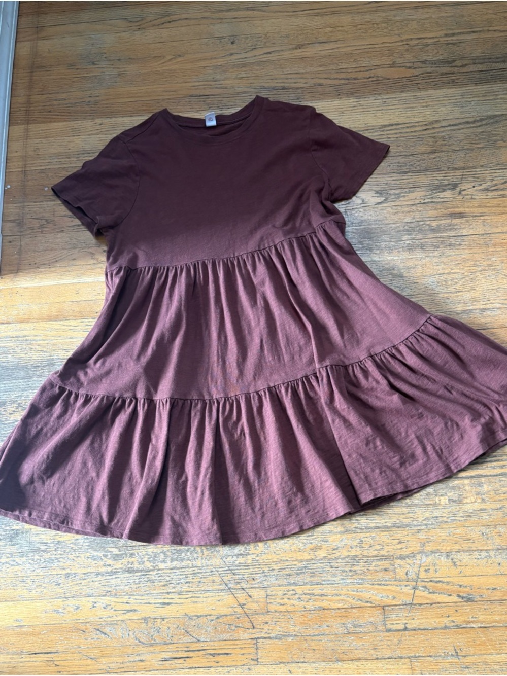 Old Navy Short-Sleeve Tiered Mini Dress - Burgundy Casual Women's Dress - Picture 3 of 4